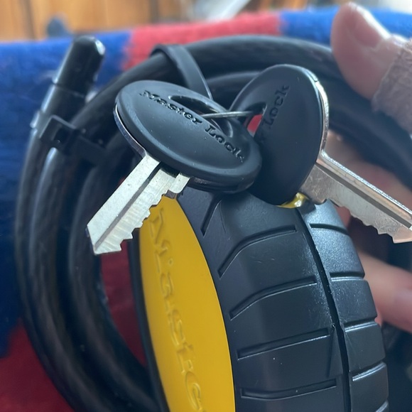 Master Lock - Picture 5 of 5